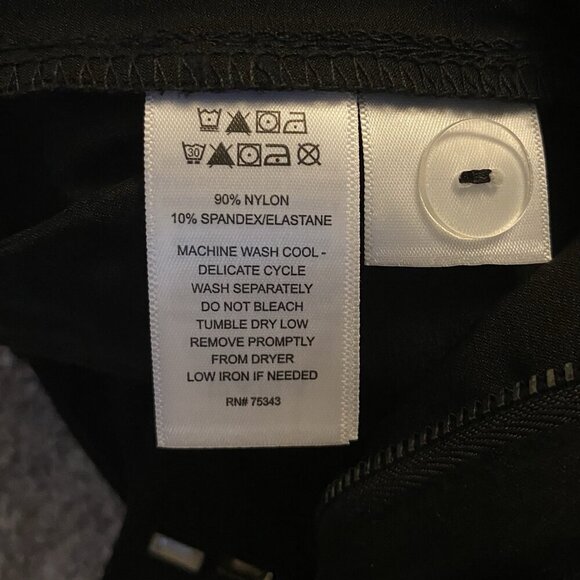 Tommy Bahama Active Women's Shorts 9" Bermuda Black Zip Front Pockets Size S NWT - Picture 15 of 16